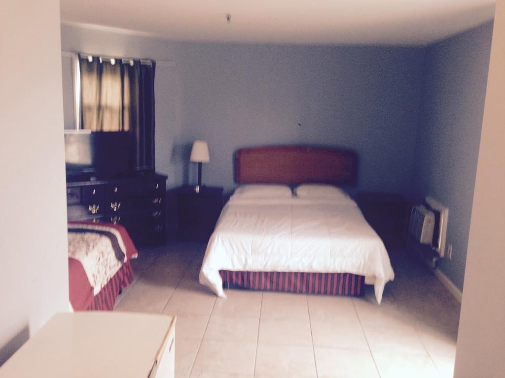 סי-סייד הייטס Hotel Charlee Sea Breeze Beach-Suites חדר תמונה